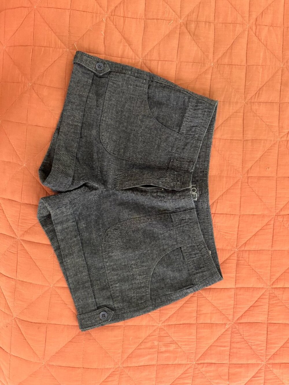 LOFT Dark Chambray Utility Shorts Size 0 100% Cotton